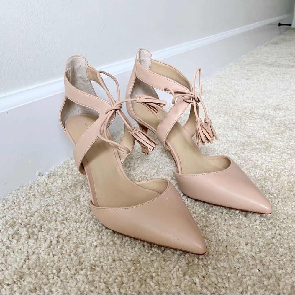 ANN TAYLOR Carson Leather Tassel Pumps